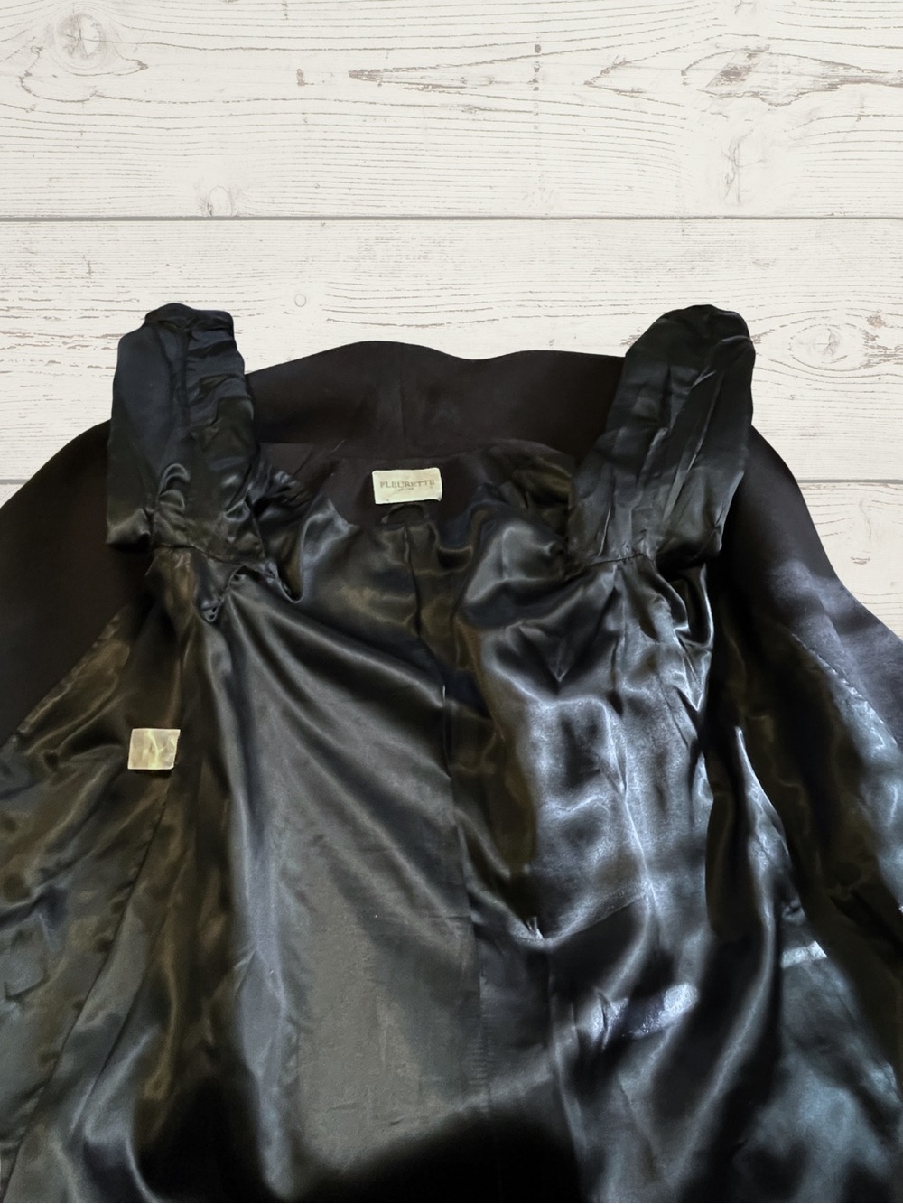 Vintage FLEURETTE Women's Black Wool Cashmere Shawl Collar Wrap Belted Coat Sz 6 - Picture 12 of 17